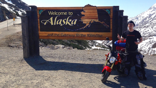 Illustration for article titled This Nutty Bastard Rode A Honda Grom From Portland To Alaska